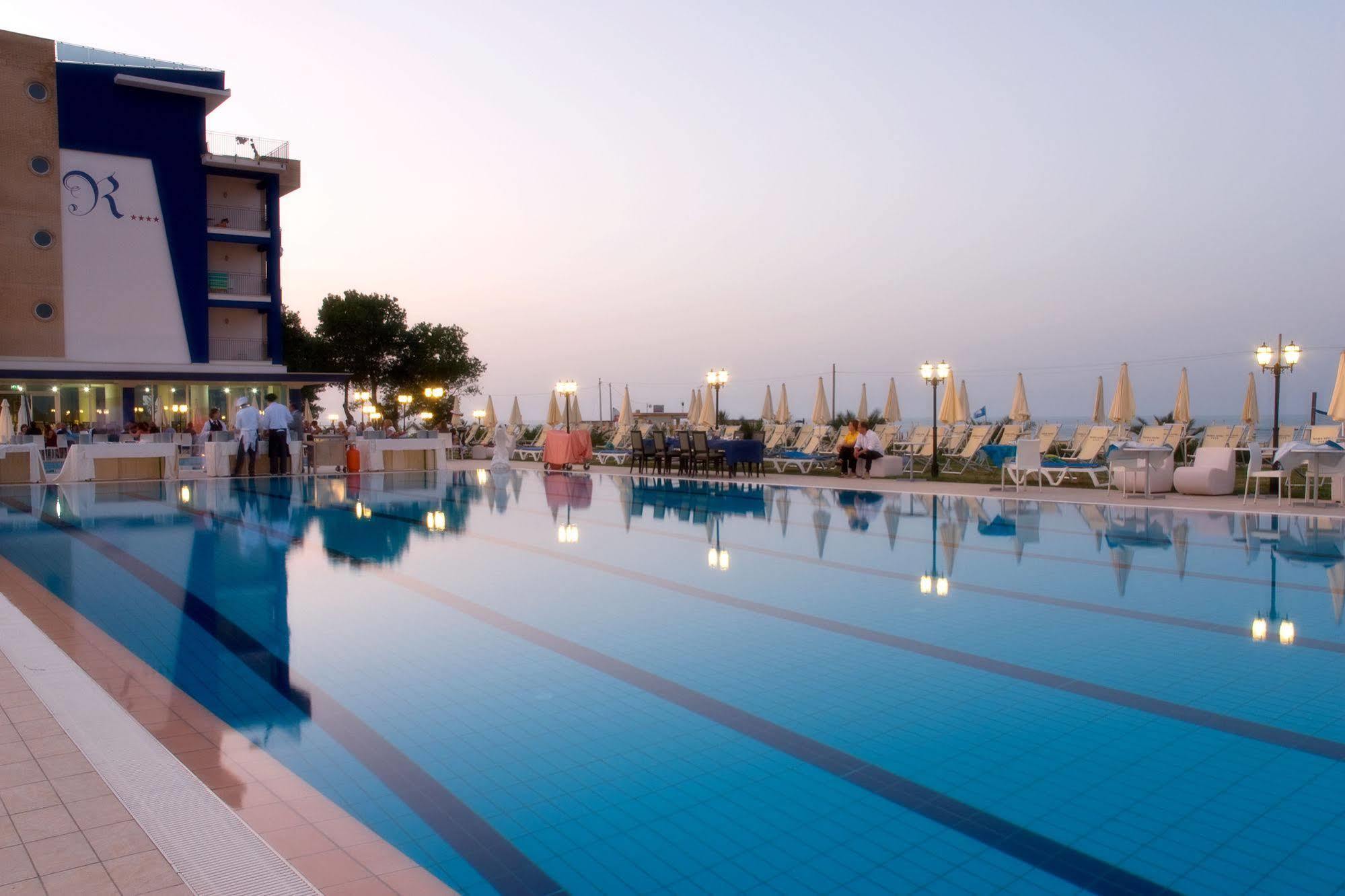 Hotel Roses Roseto Degli Abruzzi